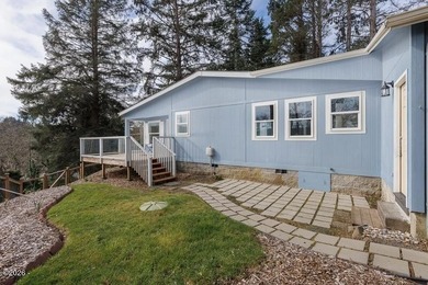 Beach Home For Sale in Lincoln City, Oregon