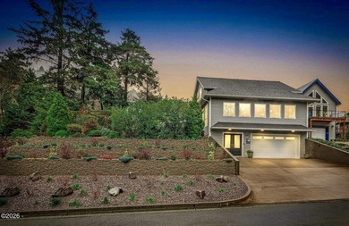 Beach Home For Sale in Yachats, Oregon