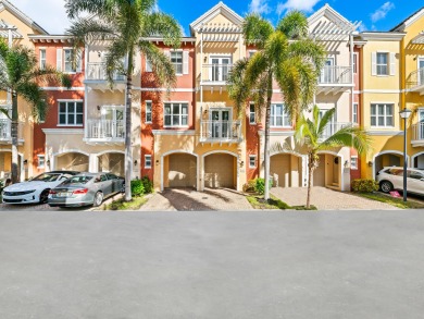 Beach Townhome/Townhouse For Sale in Lighthouse Point, Florida