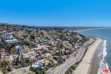 Beach Lot For Sale in Pacific Palisades, California
