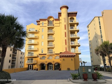 Beach Condo For Sale in Daytona Beach Shores, Florida
