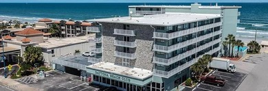 Beach Condo For Sale in Daytona Beach, Florida