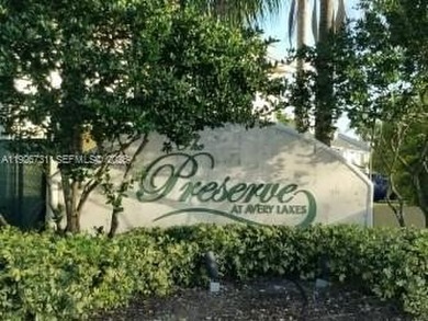 Beach Condo For Sale in Sunrise, Florida