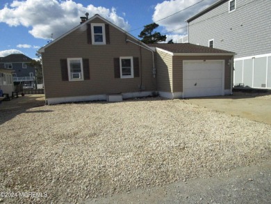 Beach Home Sale Pending in Brick, New Jersey