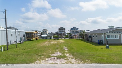 Beach Lot For Sale in Surf City, North Carolina