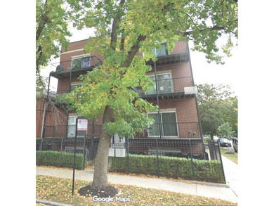 Beach Condo For Sale in Chicago, Illinois