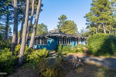 Beach Home For Sale in Lincoln City, Oregon