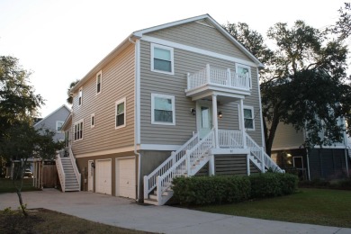 Beach Home For Sale in Isle of Palms, South Carolina