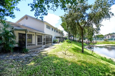 Beach Townhome/Townhouse Off Market in Deerfield Beach, Florida