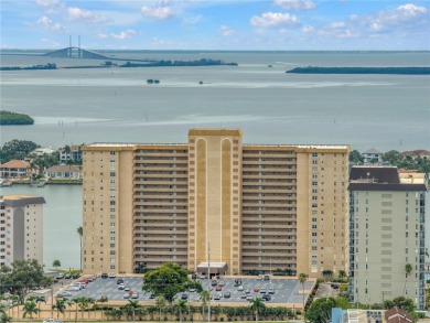 Beach Condo For Sale in St. Petersburg, Florida