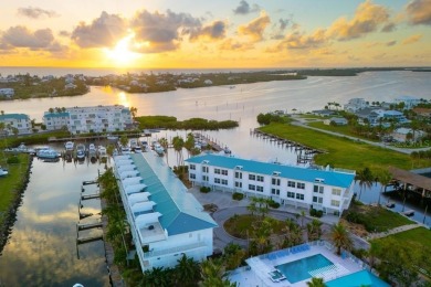 Beach Townhome/Townhouse For Sale in Englewood, Florida