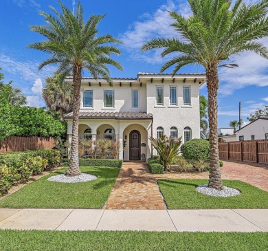 Beach Home For Sale in West Palm Beach, Florida