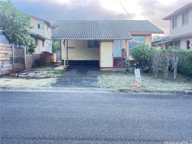 Beach Home For Sale in Waialua, Hawaii