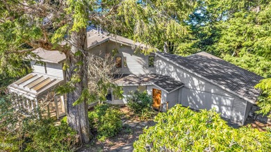 Beach Home For Sale in Gleneden Beach, Oregon