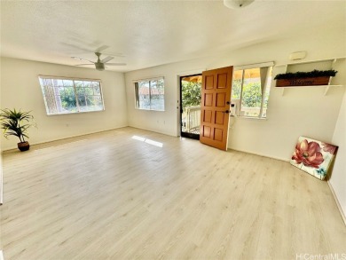 Beach Condo For Sale in Kapolei, Hawaii