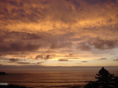 Beach Condo For Sale in Otter Rock, Oregon