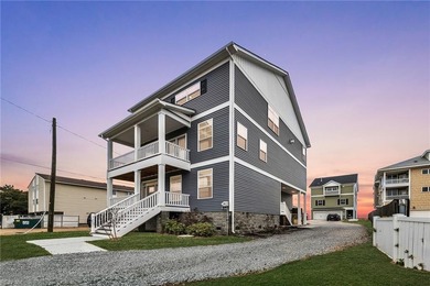 Beach Home For Sale in Norfolk, Virginia
