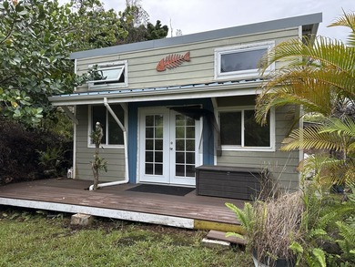 Beach Home For Sale in Keaau, Hawaii