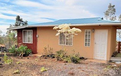 Beach Home For Sale in Ocean View, Hawaii