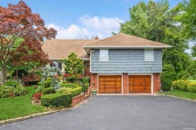 Beach Home Sale Pending in Lawrence, New York