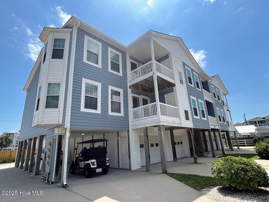 Beach Condo For Sale in Carolina Beach, North Carolina