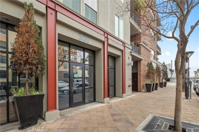 Beach Condo For Sale in Long Beach, California