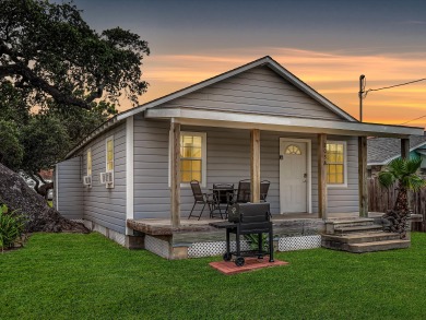 Vacation Rental Beach Duplex in Rockport, Texas