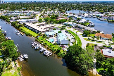 Beach Condo For Sale in North Palm Beach, Florida