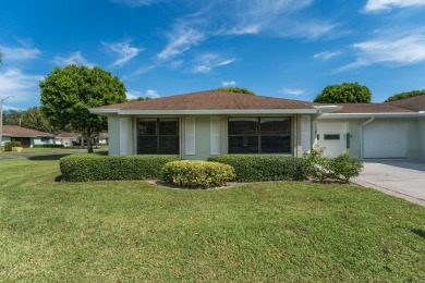 Beach Home For Sale in Boynton Beach, Florida