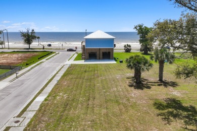 Beach Lot For Sale in Gulfport, Mississippi