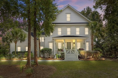 Beach Home For Sale in Mount Pleasant, South Carolina