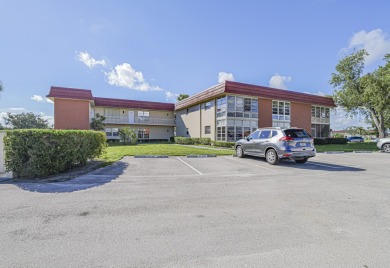 Beach Condo For Sale in Vero Beach, Florida