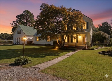 Beach Home For Sale in Mathews, Virginia