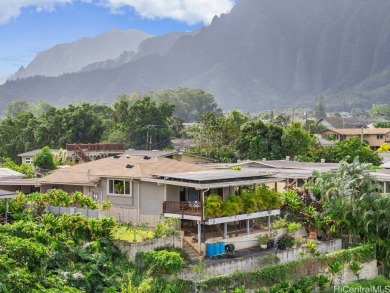 Beach Home For Sale in Kaneohe, Hawaii