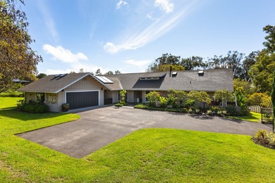Beach Home For Sale in Kamuela, Hawaii