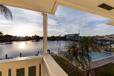 Beach Condo For Sale in Pompano Beach, Florida
