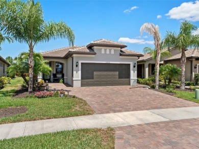 Beach Home Sale Pending in Venice, Florida