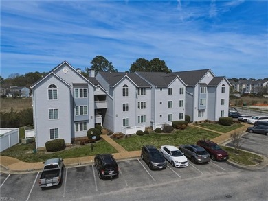 Beach Condo For Sale in Hampton, Virginia