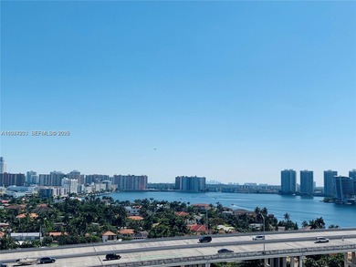 Beach Condo For Sale in Sunny Isles Beach, Florida