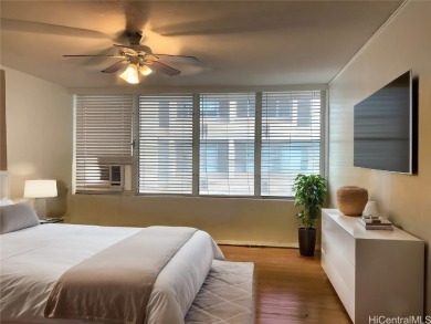 Beach Condo For Sale in Honolulu, Hawaii