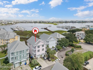 Beach Townhome/Townhouse For Sale in Carolina Beach, North Carolina