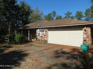 Beach Home For Sale in Gautier, Mississippi