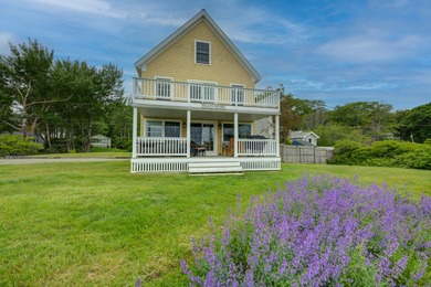 Beach Home For Sale in Biddeford, Maine