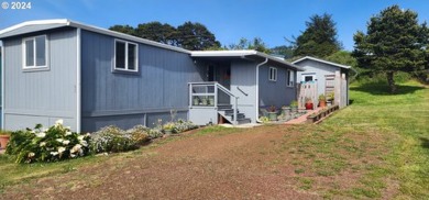 Beach Home For Sale in Gold Beach, Oregon