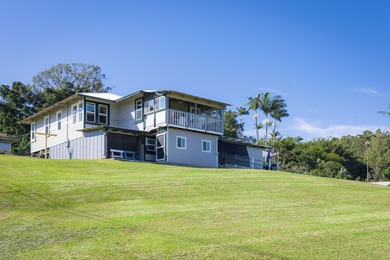 Beach Home For Sale in Ookala, Hawaii
