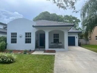 Beach Home For Sale in Fort Lauderdale, Florida