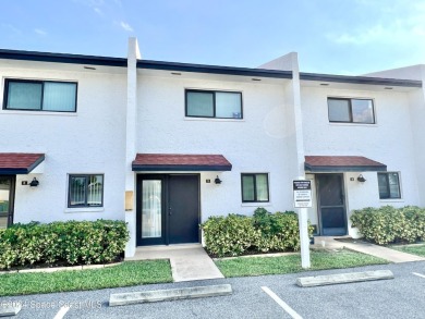 Beach Townhome/Townhouse For Sale in Cocoa Beach, Florida