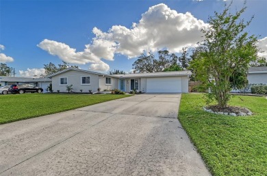 Beach Home For Sale in Sarasota, Florida