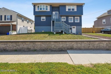 Beach Home Sale Pending in Union Beach, New Jersey