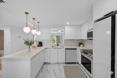 Beach Condo For Sale in Delray Beach, Florida